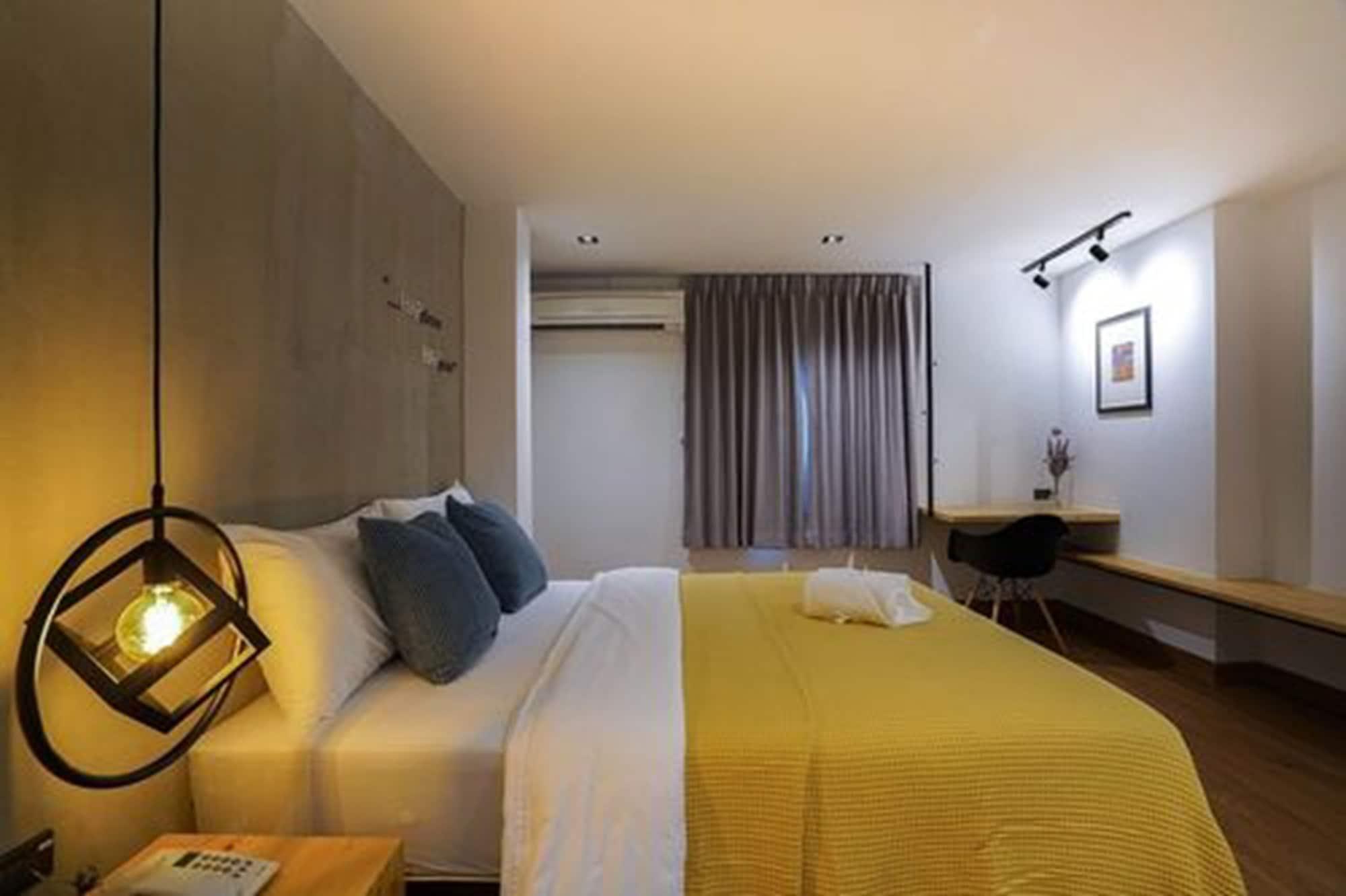 Hap@Sathorn Otel Bangkok Dış mekan fotoğraf