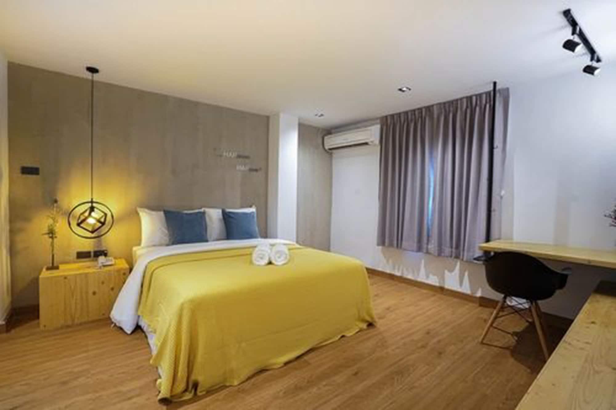 Hap@Sathorn Otel Bangkok Dış mekan fotoğraf