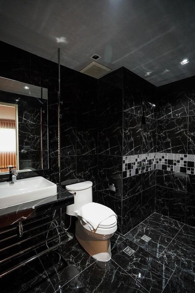 Hap@Sathorn Otel Bangkok Dış mekan fotoğraf